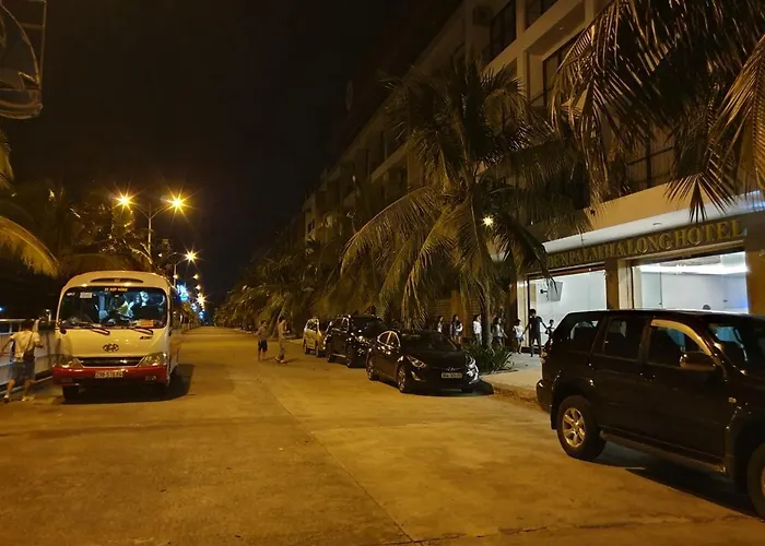 Hotel Golden Palm