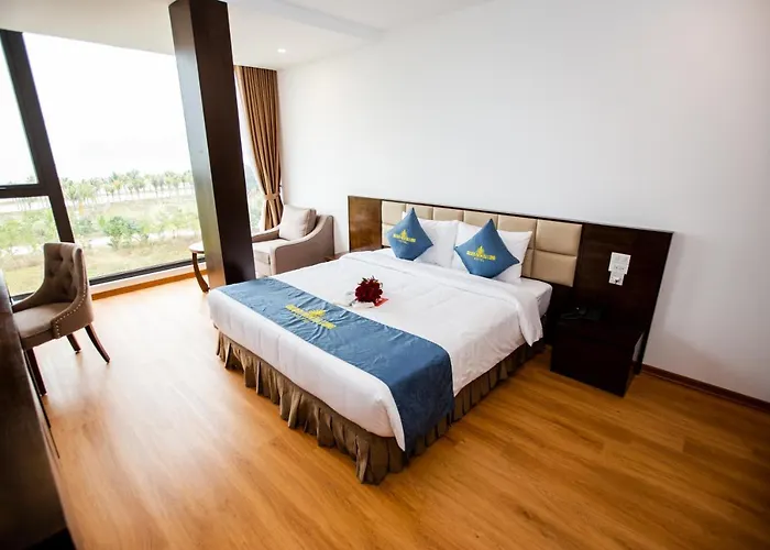 Hotel Golden Palm