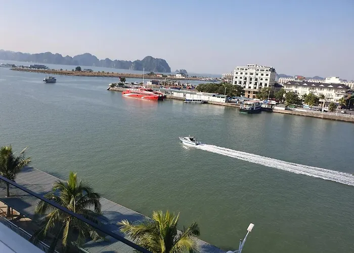 Hotel Golden Palm Ha Long