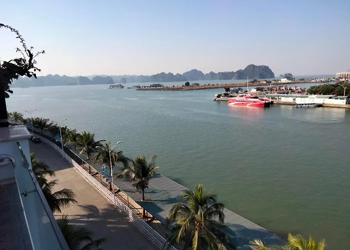 Golden Palm Hotel Ha Long
